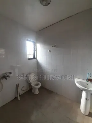 4bdrm Duplex in Ajayi Road for rent