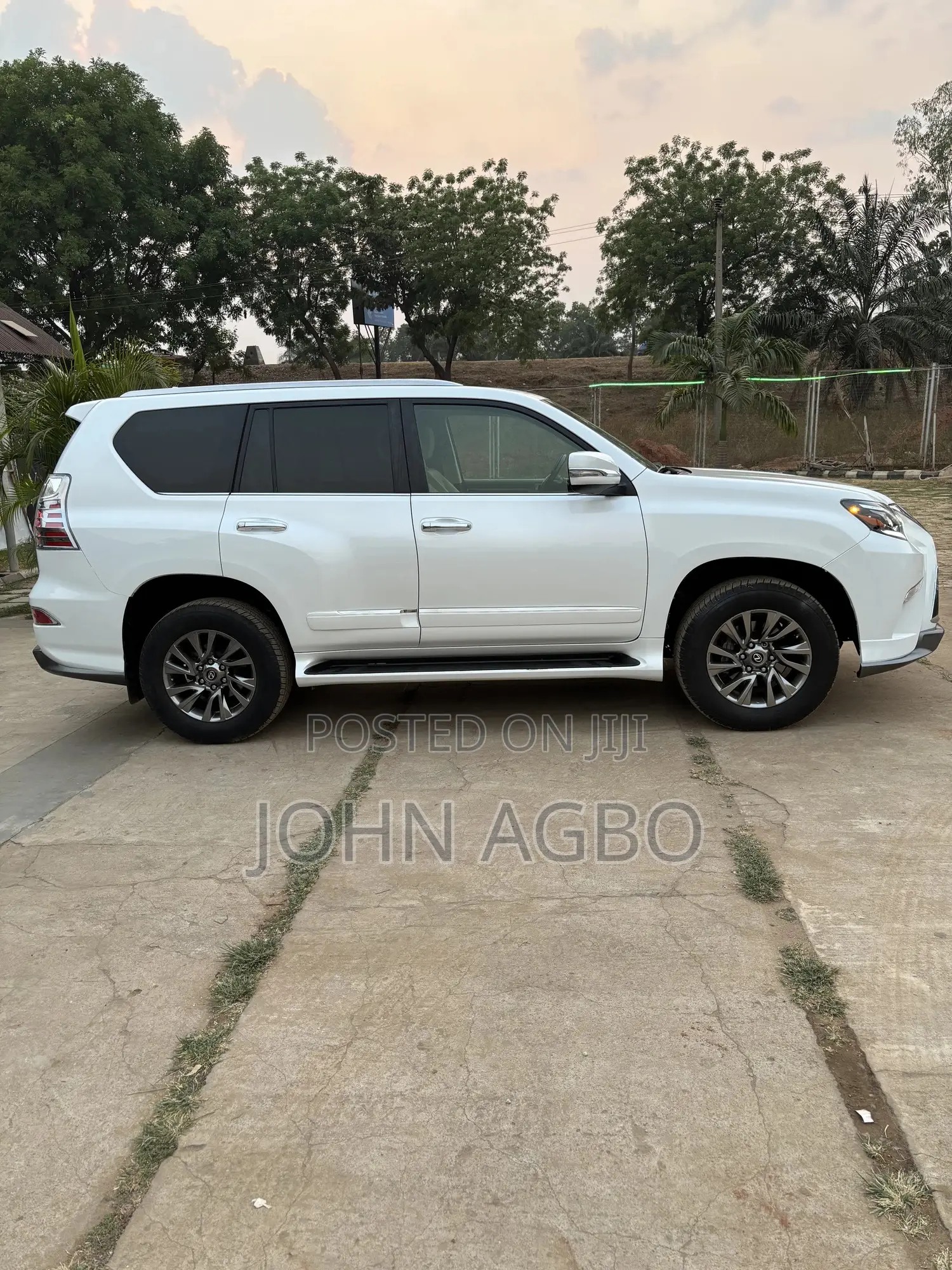Lexus GX 460 Luxury 2014 White