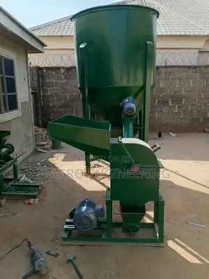 1tone Mixer, Crusher and Conveyor