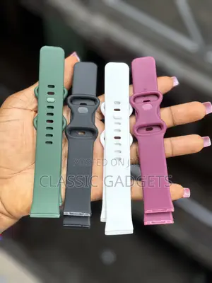 Soft Silicone Replacement Strap for Fitbit Versa 4 and 3