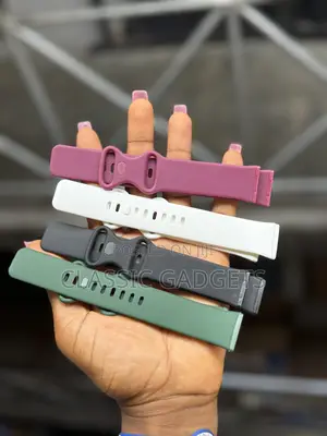 Soft Silicone Replacement Strap for Fitbit Versa 4 and 3