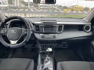 Toyota RAV4 2017 Gray