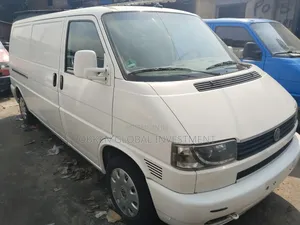Volkswagen Transporter 2005 White