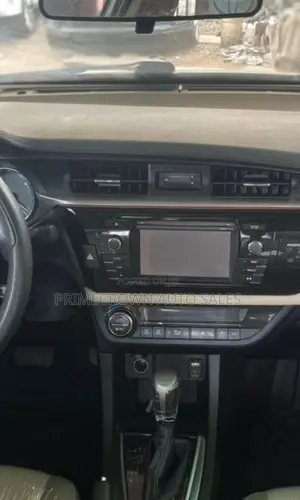 Toyota Corolla 2014 White