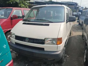 Volkswagen Transporter 2003 White