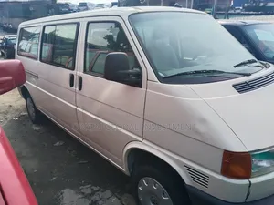 Volkswagen Transporter 2003 White