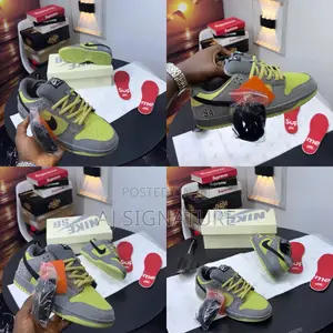 Nike Sneakers