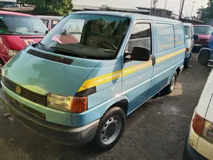 Volkswagen Transporter 2003 Blue