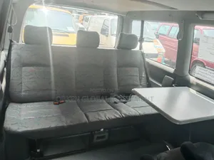 Volkswagen Transporter 2005 Red