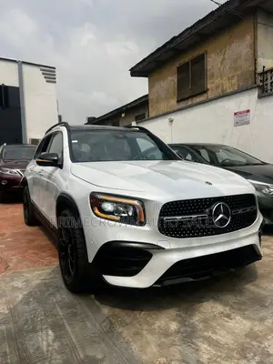 Mercedes-Benz GLB-Class GLB 250 4MATIC 2022 White