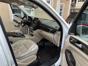 Mercedes-Benz GLE-Class GLE 350 2017 White