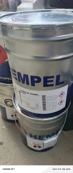 Hempalin Enamel 52140 (White)
