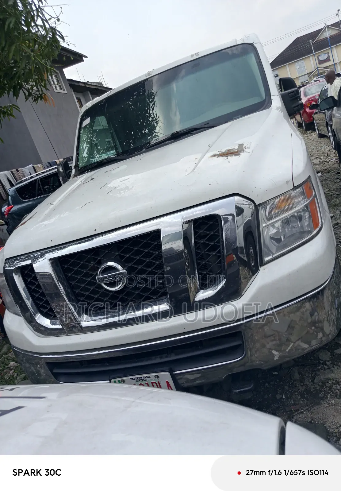 Nissan Caravan (Urvan) 2016 White