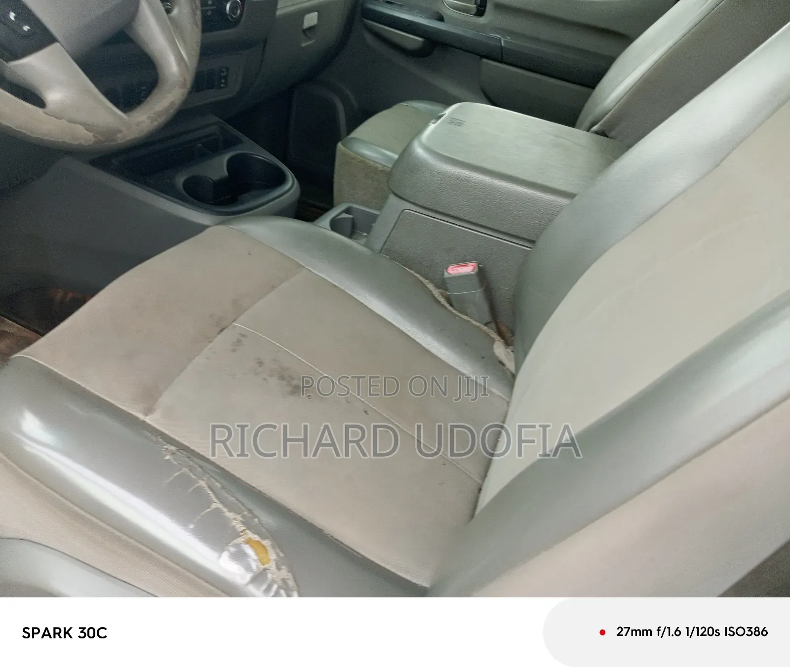 Nissan Caravan (Urvan) 2016 White