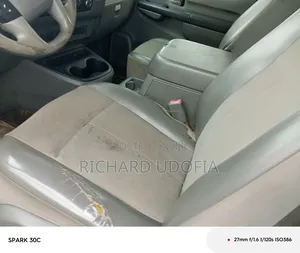 Nissan Caravan (Urvan) 2016 White