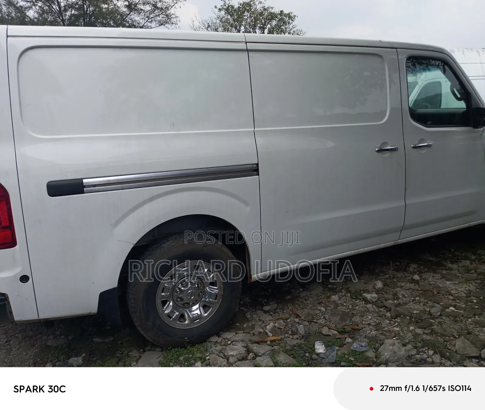 Nissan Caravan (Urvan) 2016 White