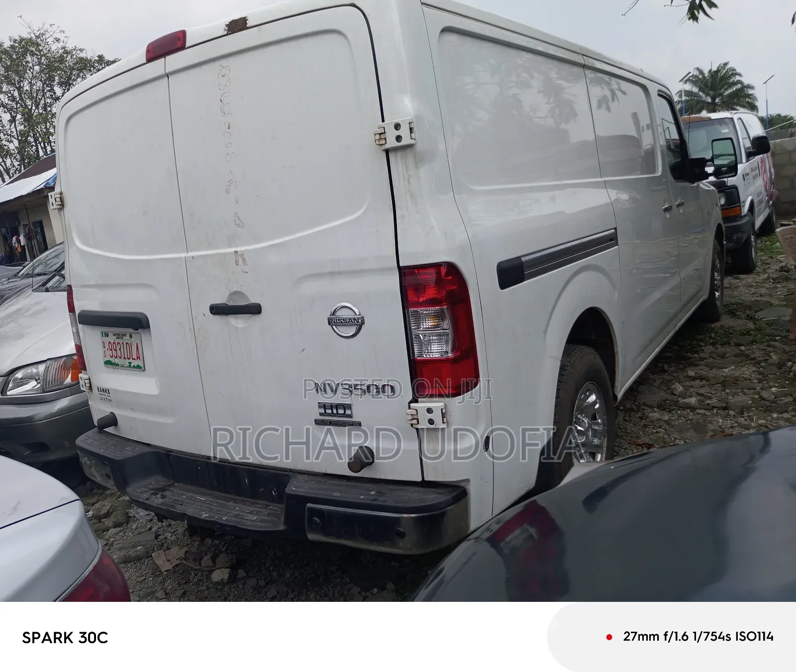 Nissan Caravan (Urvan) 2016 White