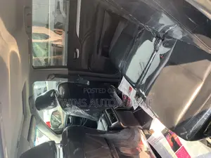 Toyota Highlander XLE V6 4x4 (3.5L 6cyl 6A) 2016 Black