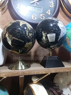 Modern Learning World Map Globe