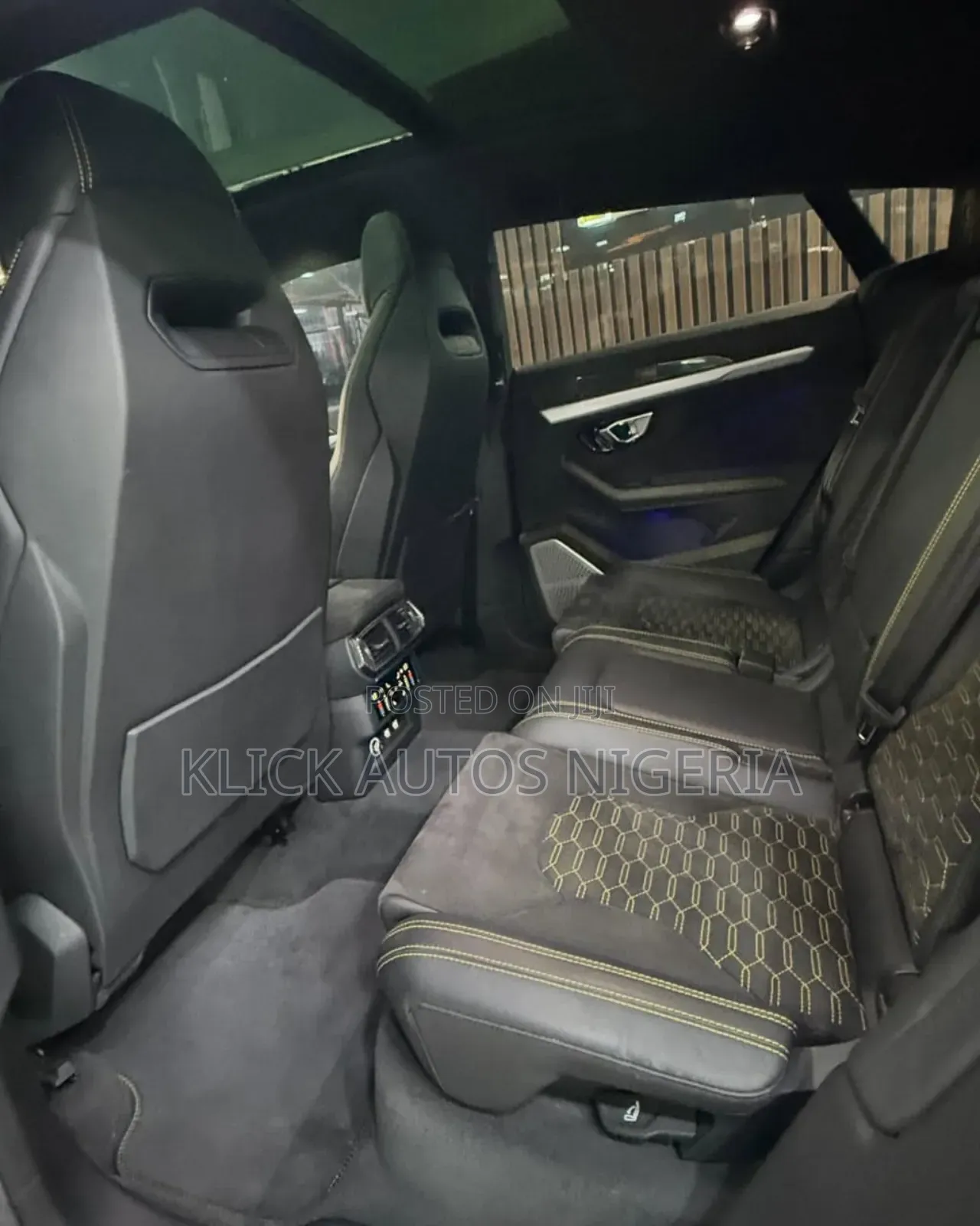 Lamborghini Urus 2022 Black