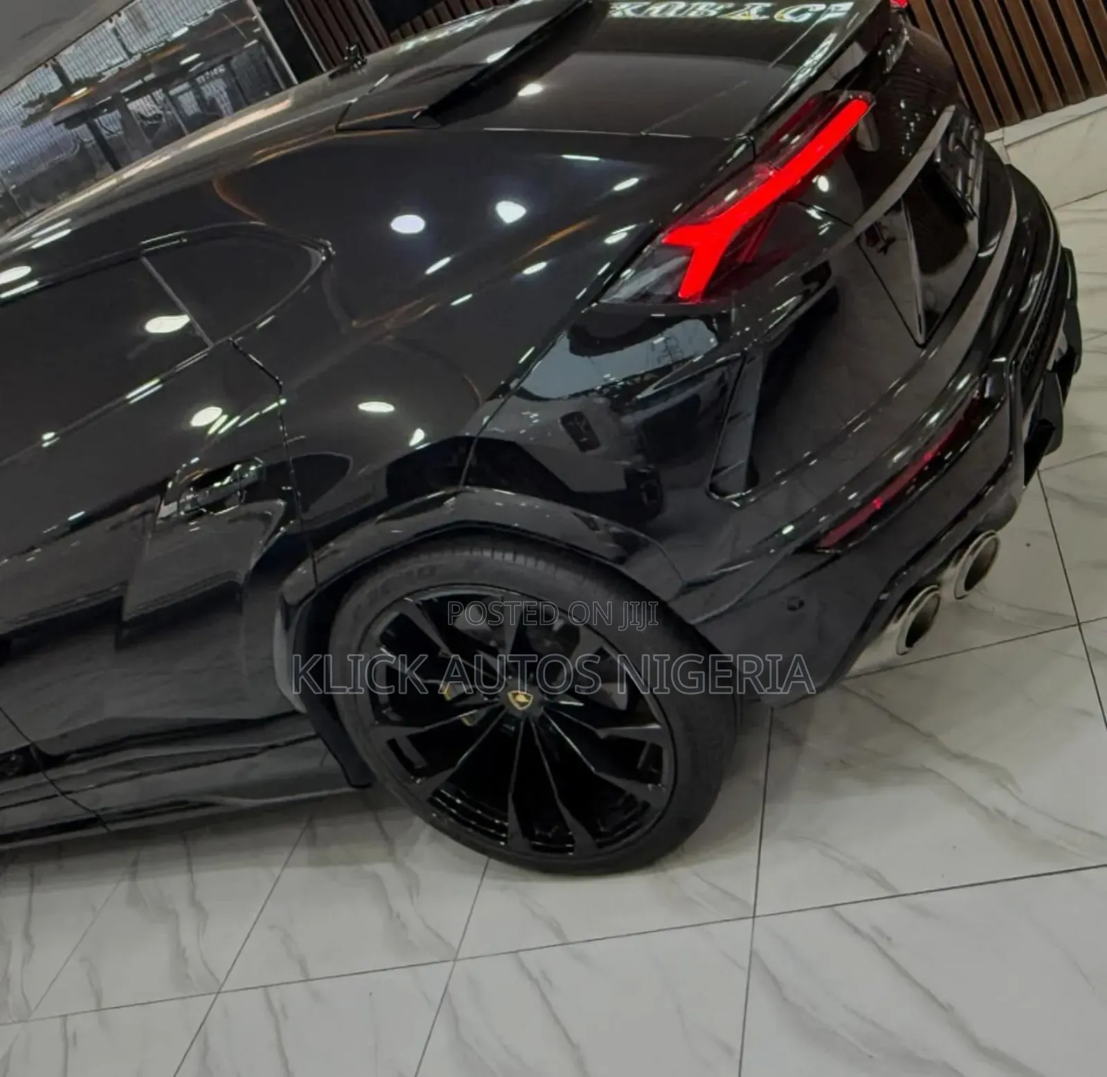 Lamborghini Urus 2022 Black