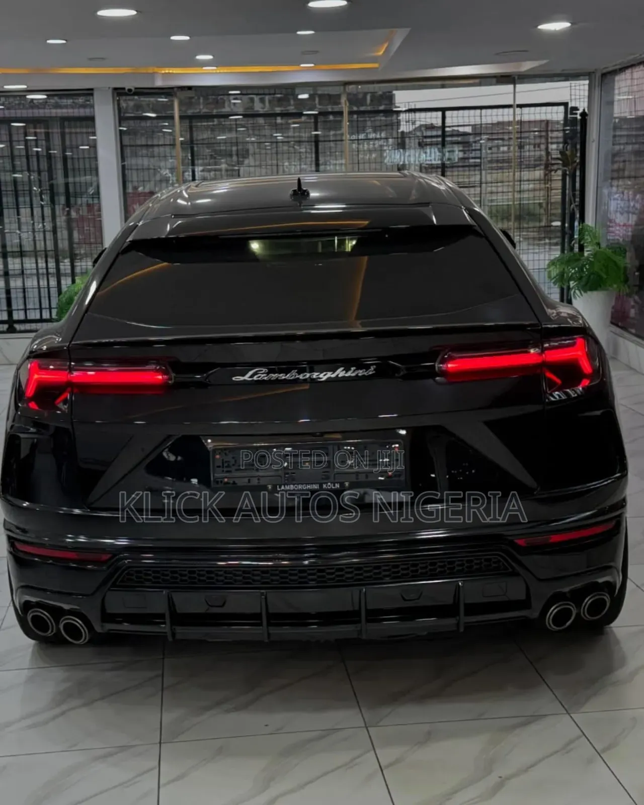 Lamborghini Urus 2022 Black