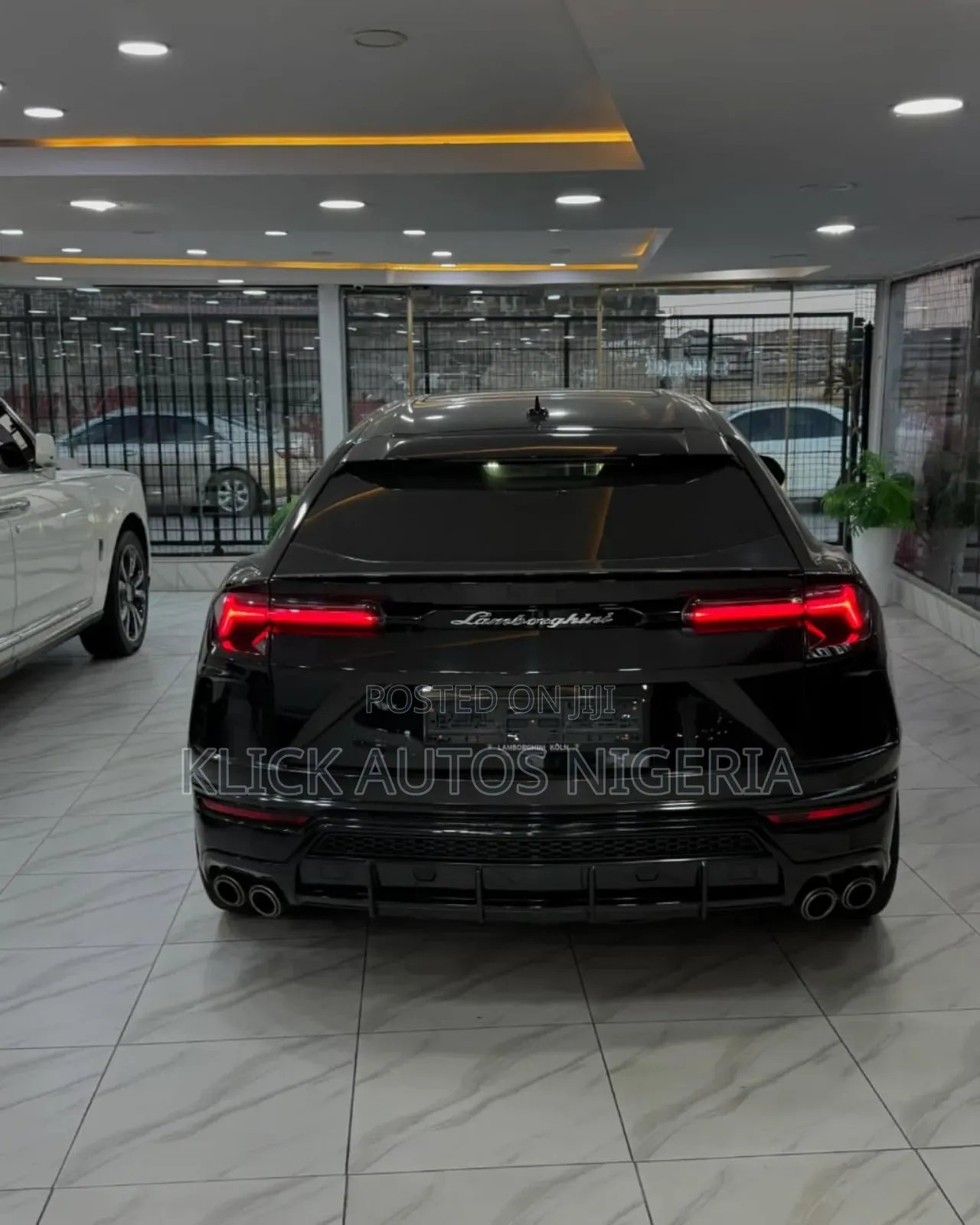 Lamborghini Urus 2022 Black