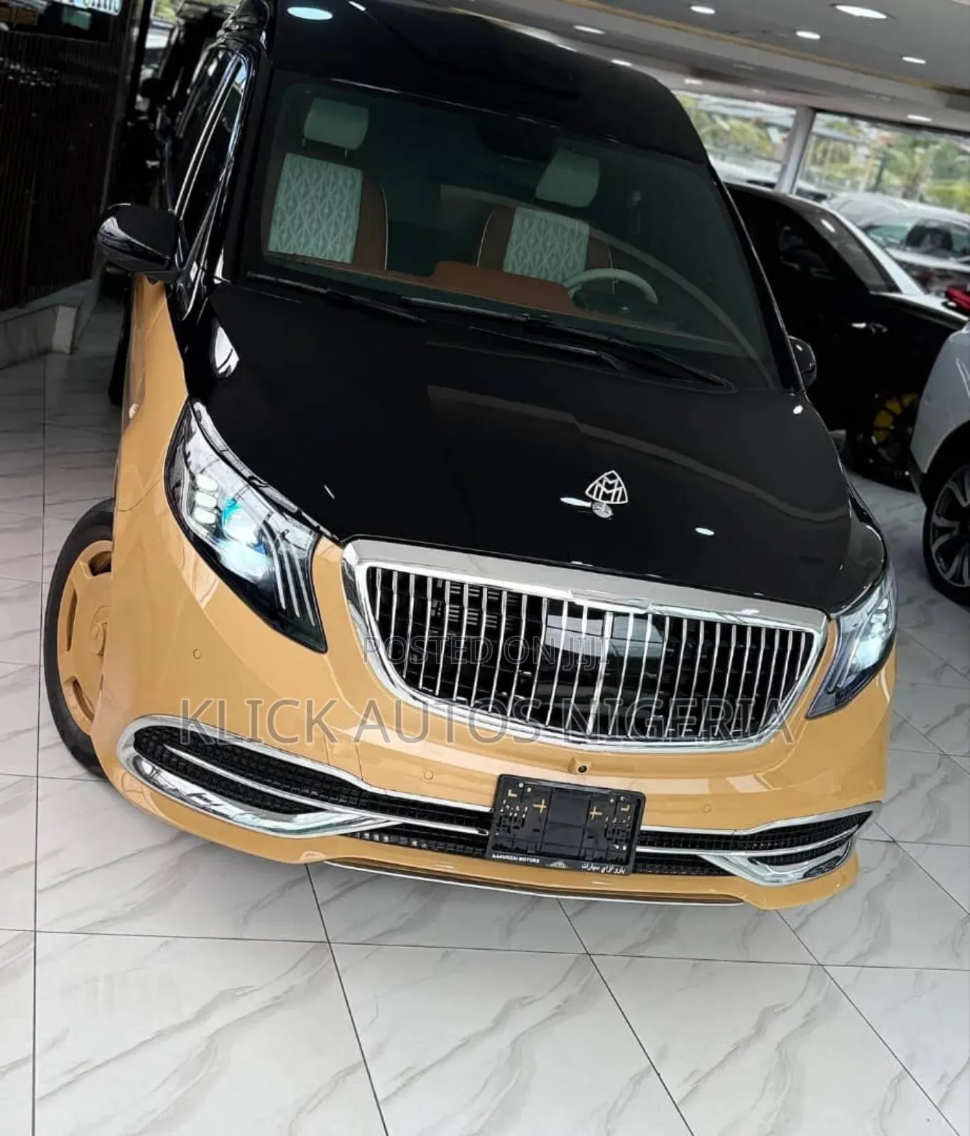 Mercedes-Benz V-Class 2024 Gold