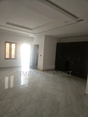 4bdrm Townhouse / Terrace in Katampe Main for rent