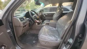Lexus GX 2020 Gray
