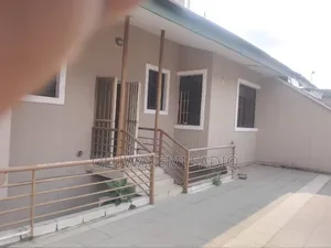 6bdrm Duplex in Gra Ikeja for rent