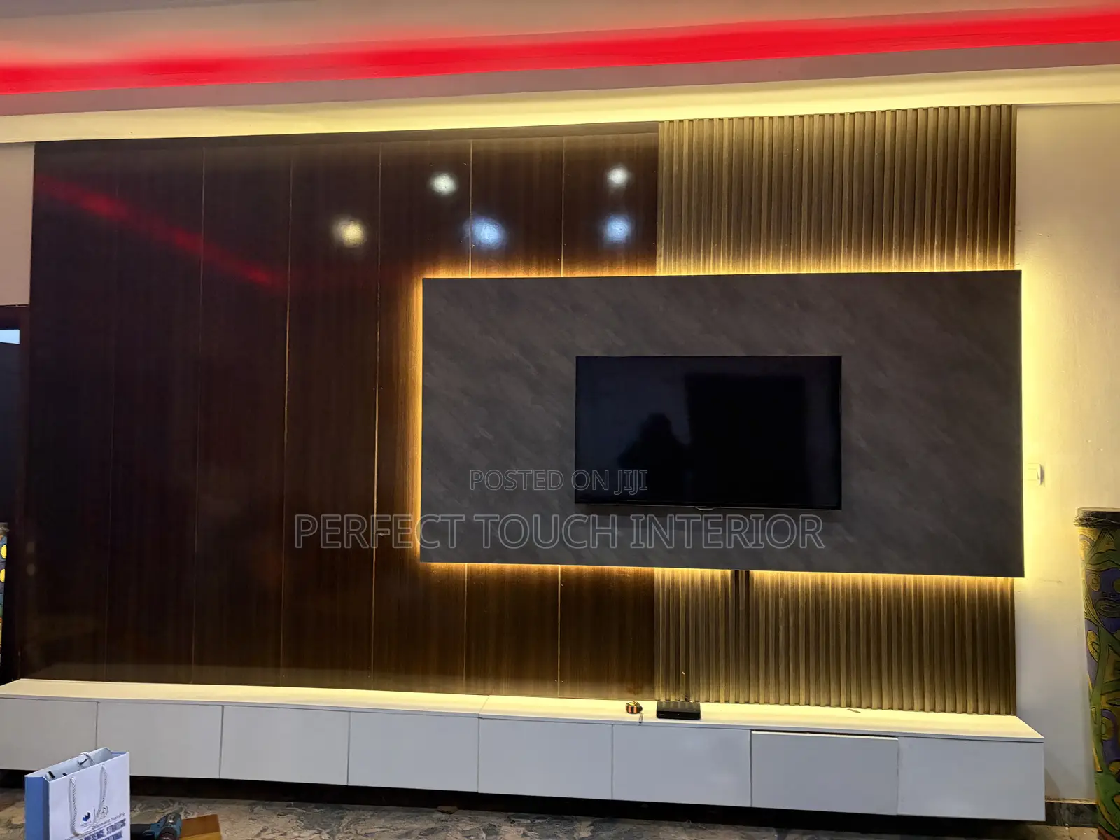 Flutter Panel Tv Console