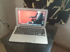 Laptop Apple MacBook Air 2011 2GB Intel Core i3 SSD 128GB