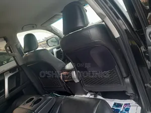 Toyota Land Cruiser Prado 2.7 2023 Black