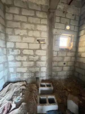4bdrm Duplex in Galadimawa for sale