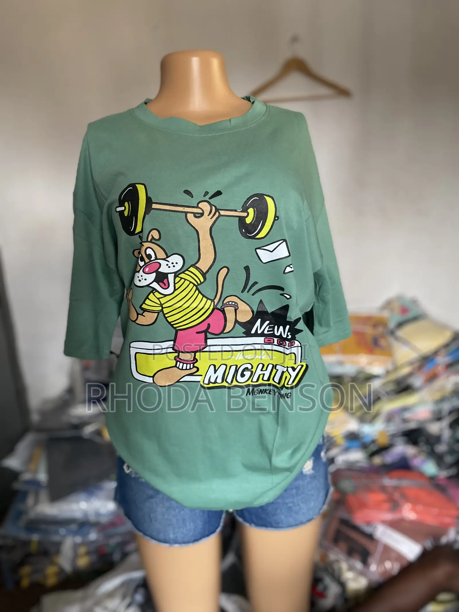 Female Tshirt / Polo
