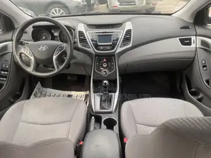 Hyundai Elantra Sport 4dr Sedan (2.0L 4cyl 6A) 2014 Gray