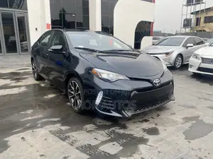 Toyota Corolla XSE (1.8L 4cyl 2A) 2019 Gray