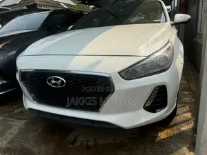 Hyundai Elantra 2018 White