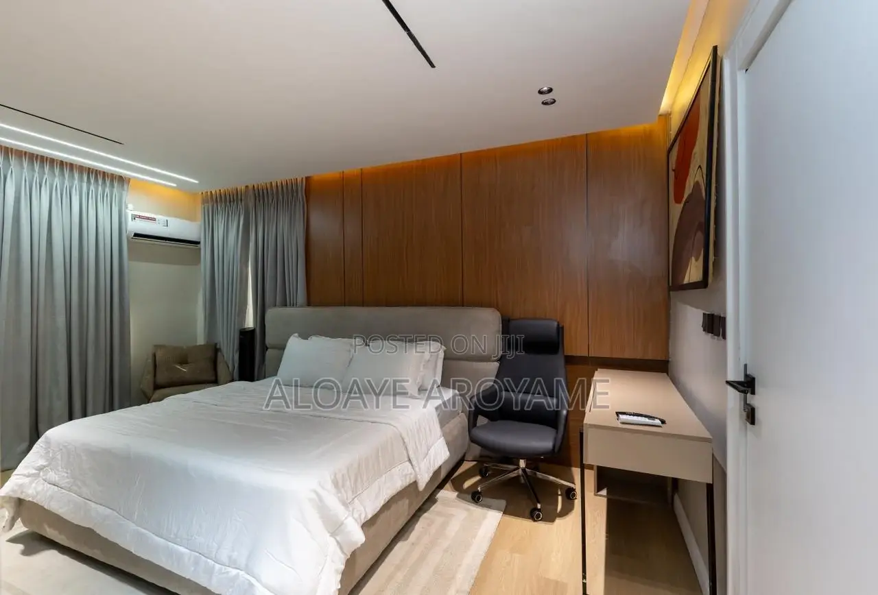 2 Bedroom Fully Equipped Shortlet Apartment