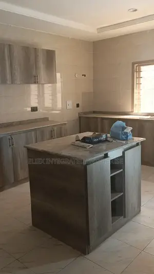 4bdrm Townhouse / Terrace in Katampe Main for rent