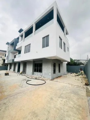 5bdrm Duplex in Ikeja Gra, Lagos for rent