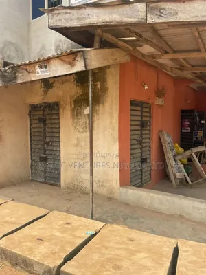 Shop to Let