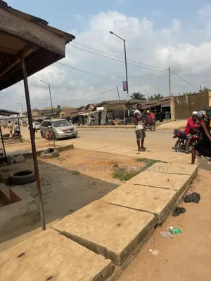 Shop to Let
