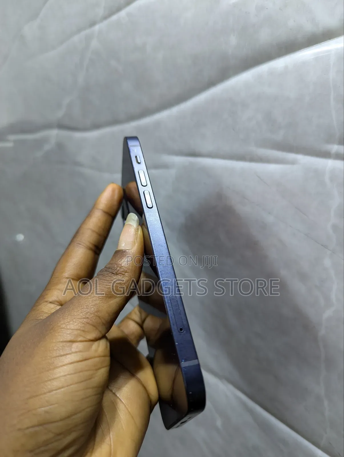 Apple iPhone 12 64 GB Black