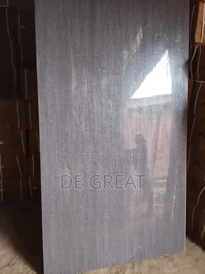 Acrylic Mirror Face Ash