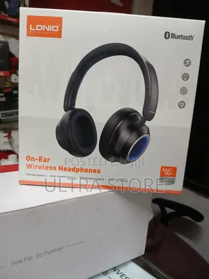 Bluetooth Noise-cancelling Headphones H01