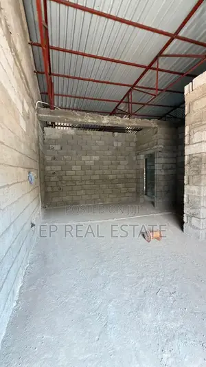 4bdrm Duplex in Apo Resettlement for sale