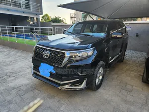 Toyota Land Cruiser Prado 2.7 i 2012 Black