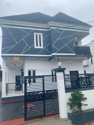 4bdrm Duplex in Off Ago-Palace Way for sale